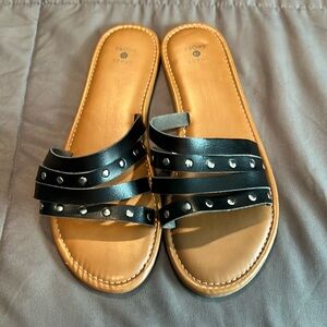 Woman sandals